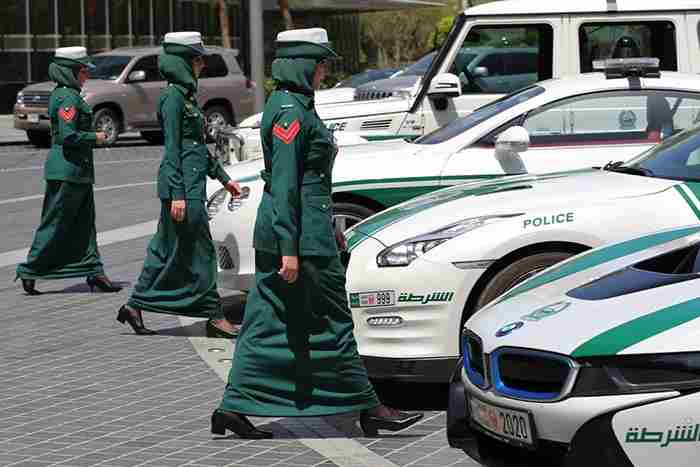 یونیفرم رسمی نیرو های پلیس دبی