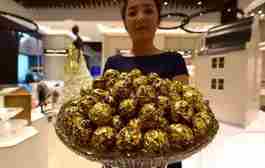 عرضه شکلات با طعم طلا در دبی